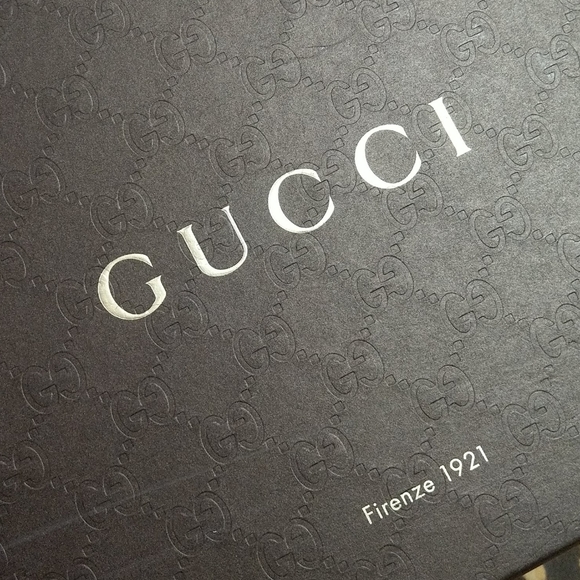 Gucci Red Suede Loafers - Picture 8 of 8